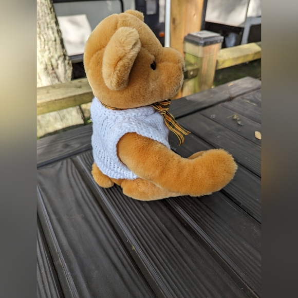 Keep stuffed Bear. Quality made. Jointed shoulders and hips. EUC. Tartan scarf. - Picture 8 of 8